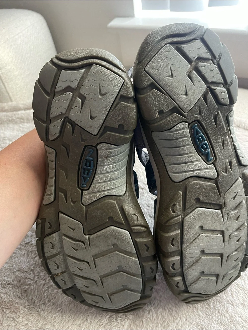KEEN Men’s Size 10 Waterproof Closed-Toe Sport Sandals Gray Blue